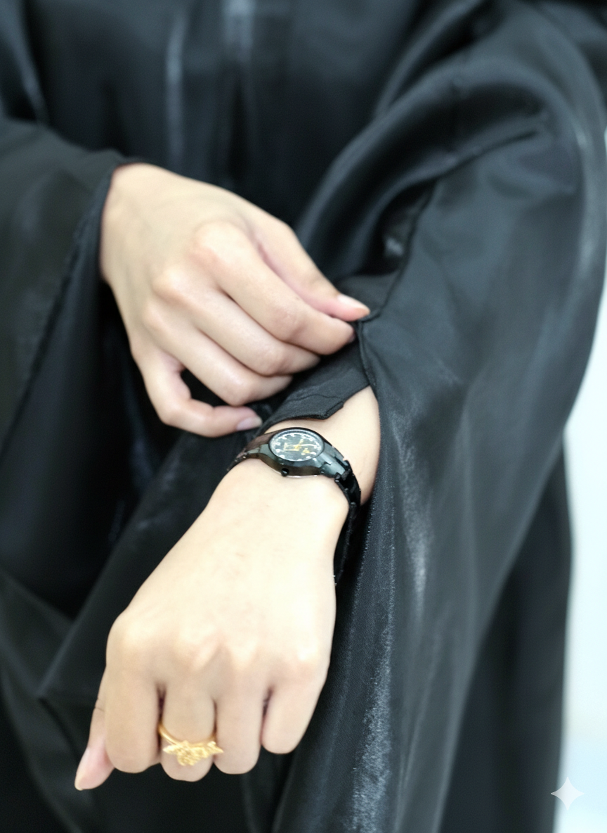 ELIVIA | BLACK