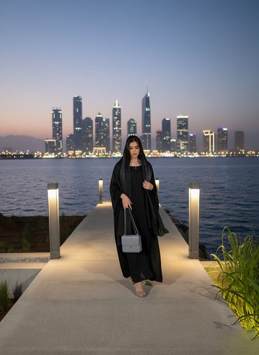 ELVIA | Black Abaya